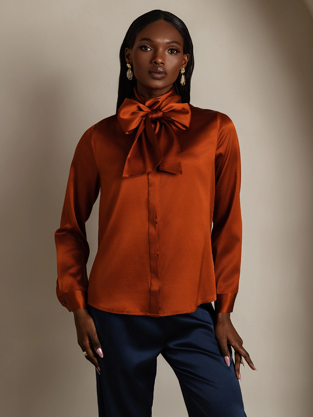 19 Momme Silk Fashionable Tie Neck Shirt