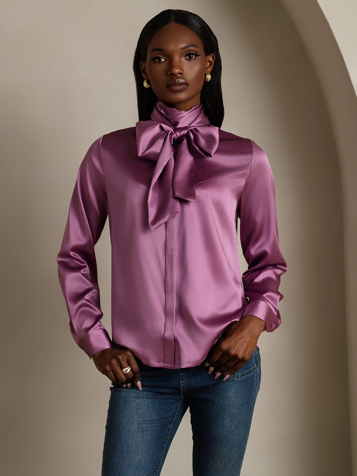 19 Momme Silk Fashionable Tie Neck Shirt