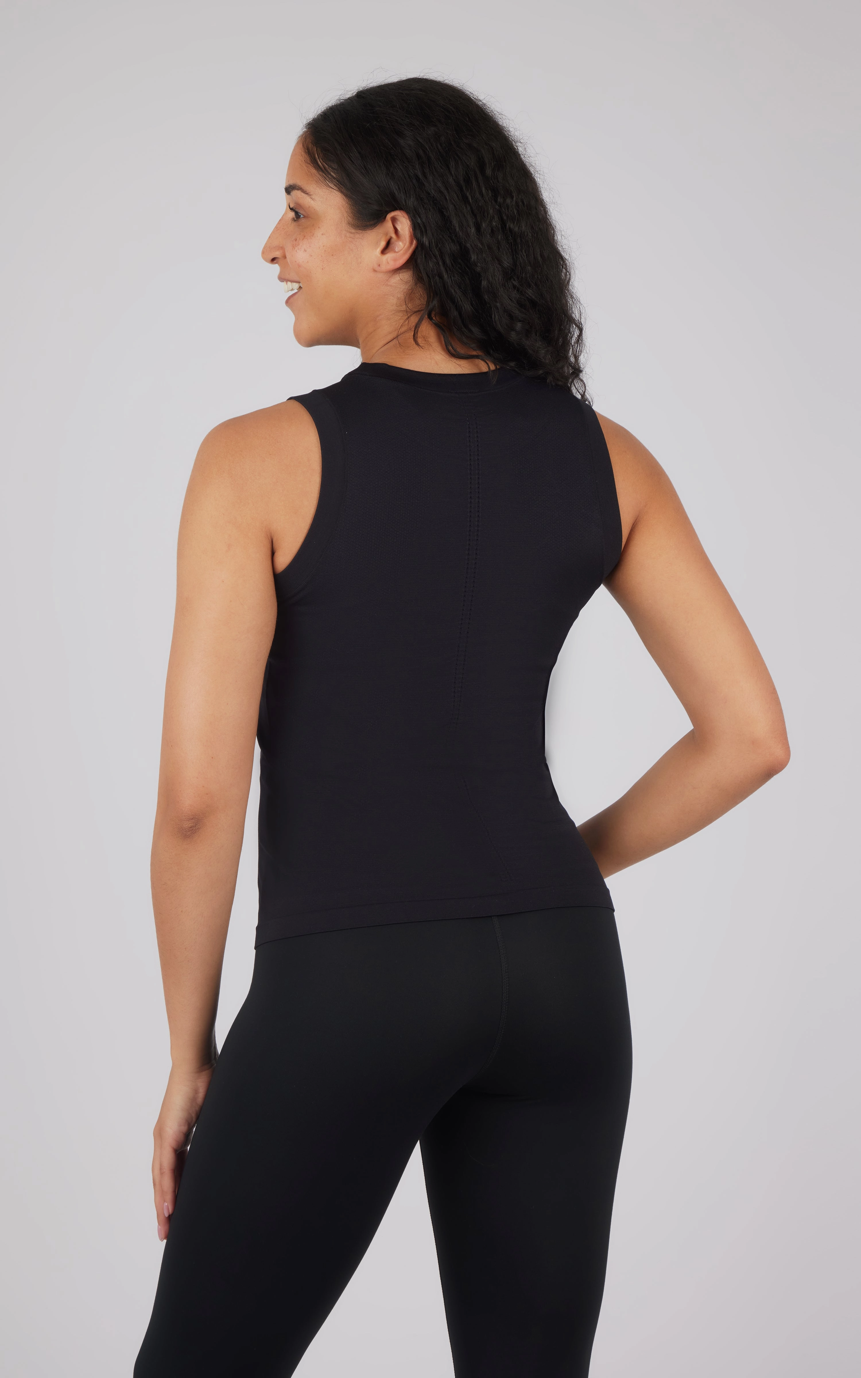 2 PK High Neck Tank