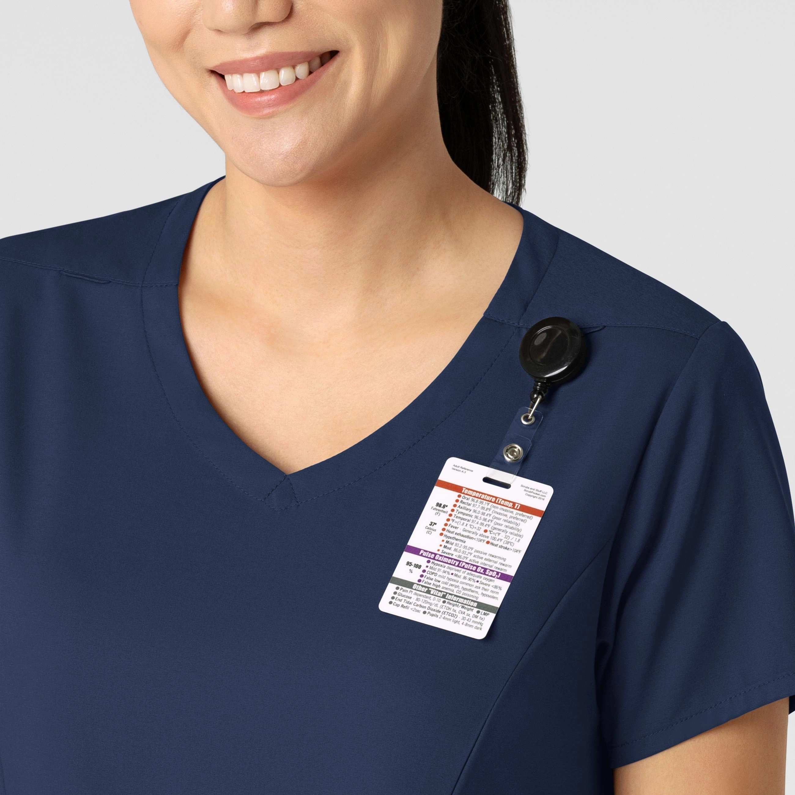 Boundless Women's 2-Pocket V-Neck Scrub Top - Navy