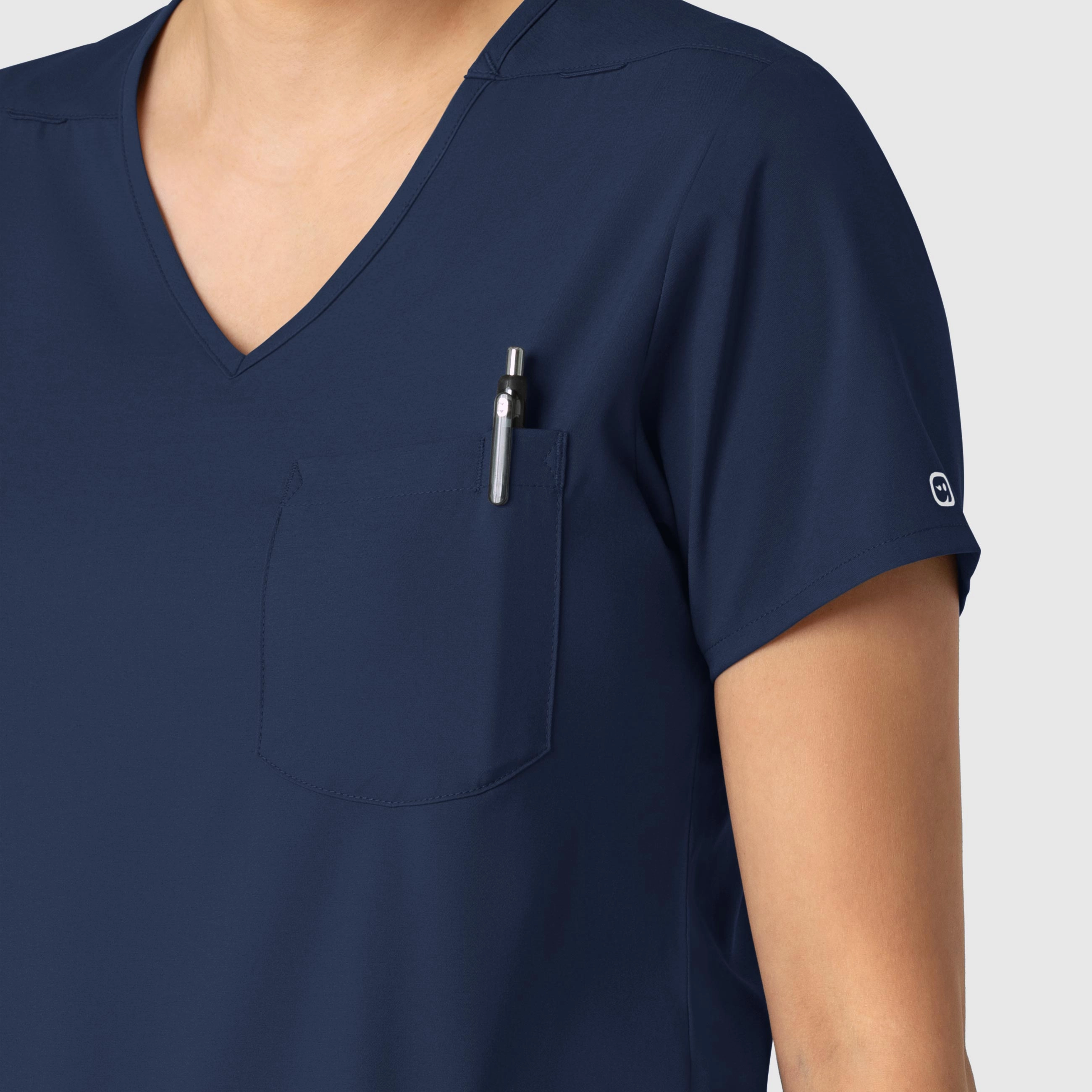 Boundless Women's Tuck-In Scrub Top - Navy
