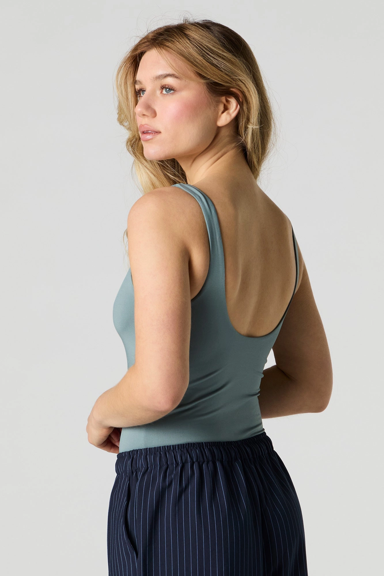 Contour Low Back Scoop Neck Bodysuit
