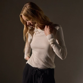 Cotton Cashmere Blend Ribbed Long Sleeve Crew - Ivory