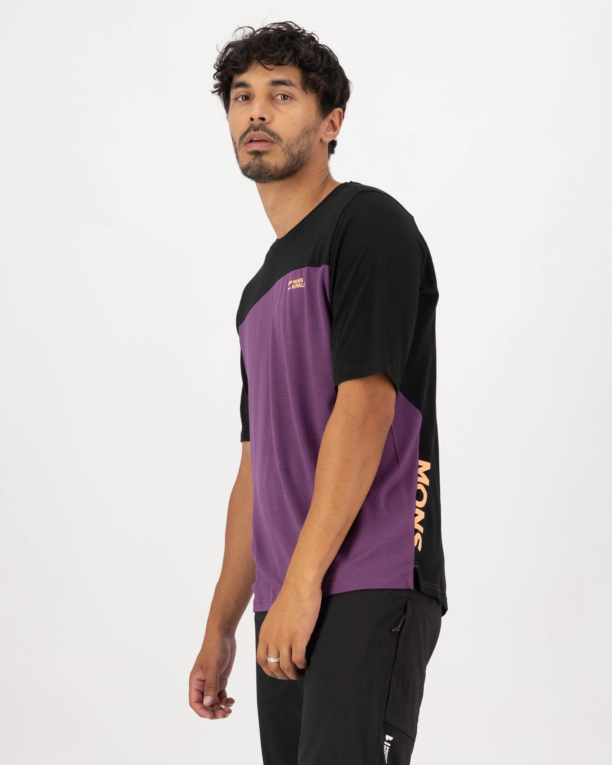 Diversion Merino Bike Jersey Short Sleeve - Boysenberry / Black