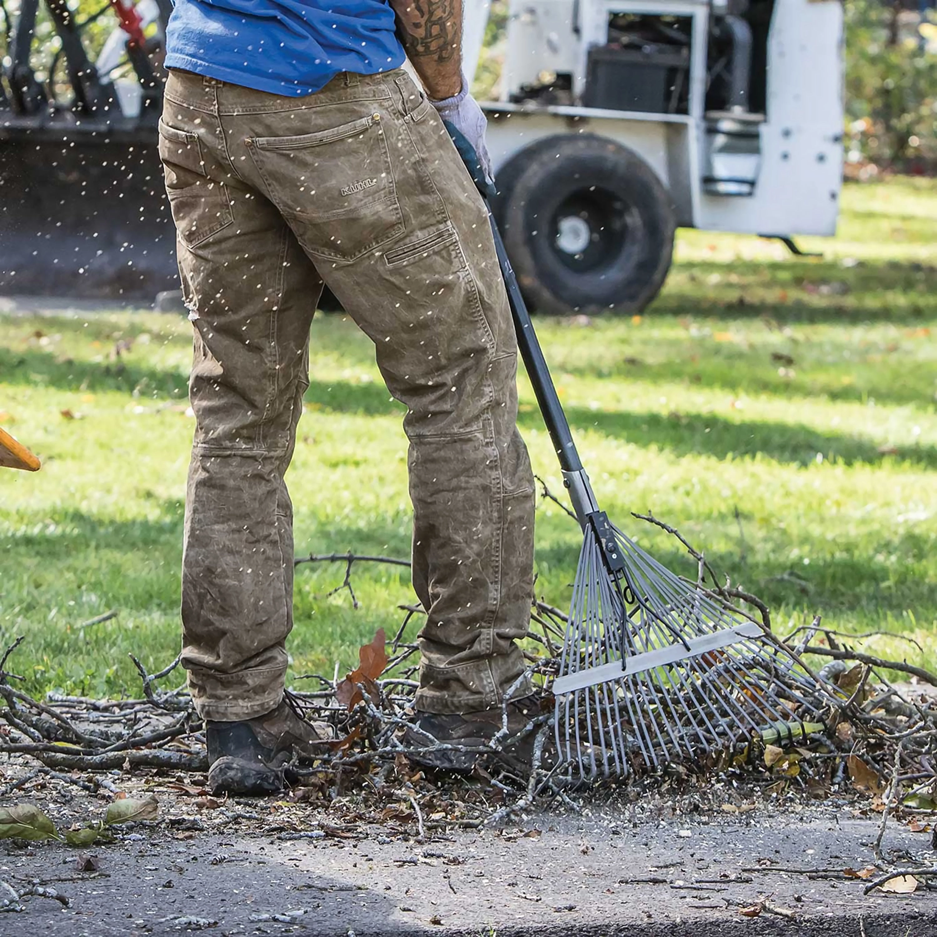FISKARS FSK397930 - Pro Leaf Rake