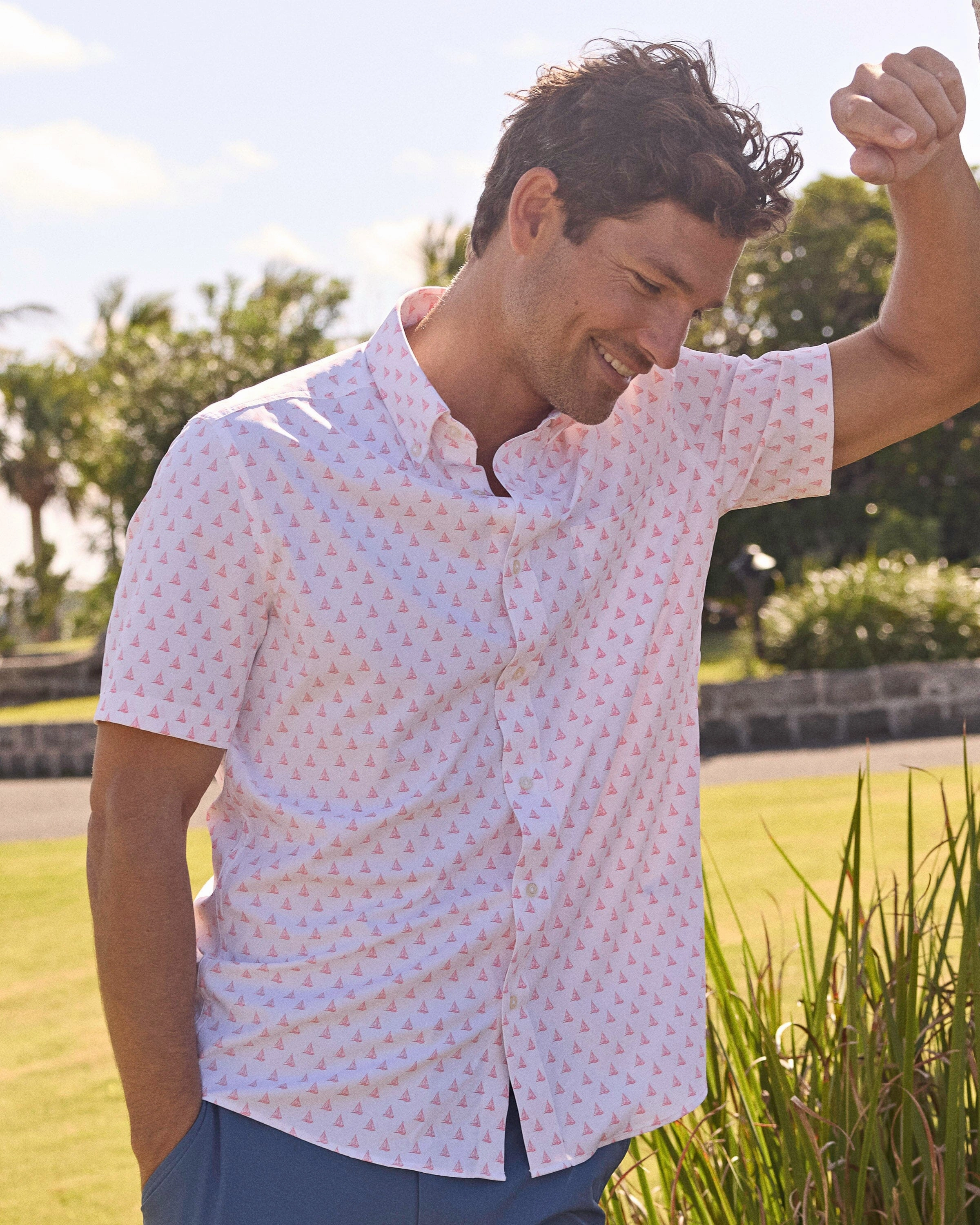 Floatin' Along Intercoastal Short Sleeve Sport Shirt