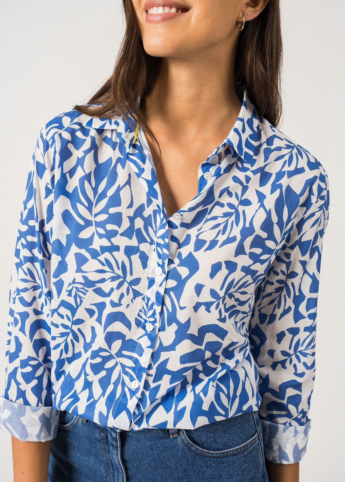 JEANNE - Shirt with Floral Motifs for Women | Light Cotton  (WHITE / MER BLUE)