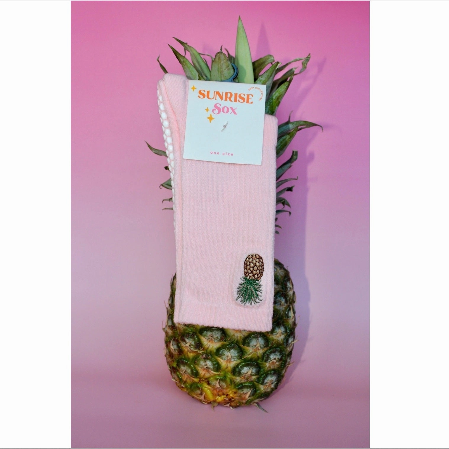 Oahu - Crew Grip Sock (Barre / Pilates)