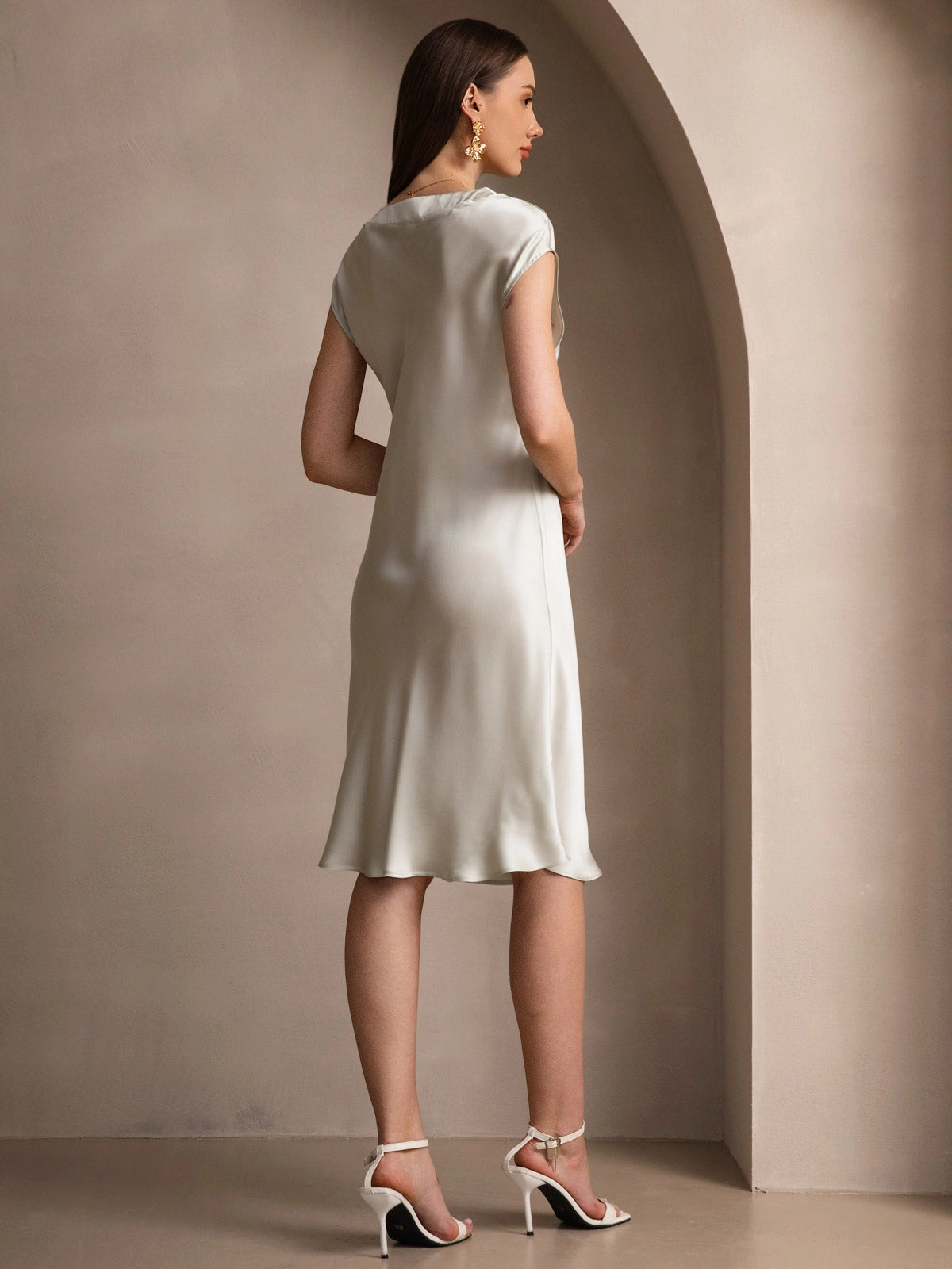 Pure Silk Elegant Cap Sleeve Nightgown