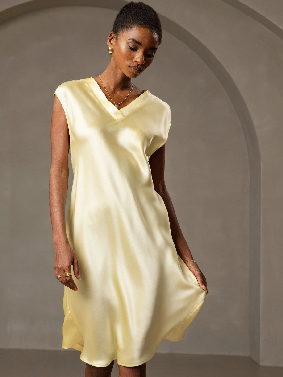 Pure Silk Elegant Cap Sleeve Nightgown