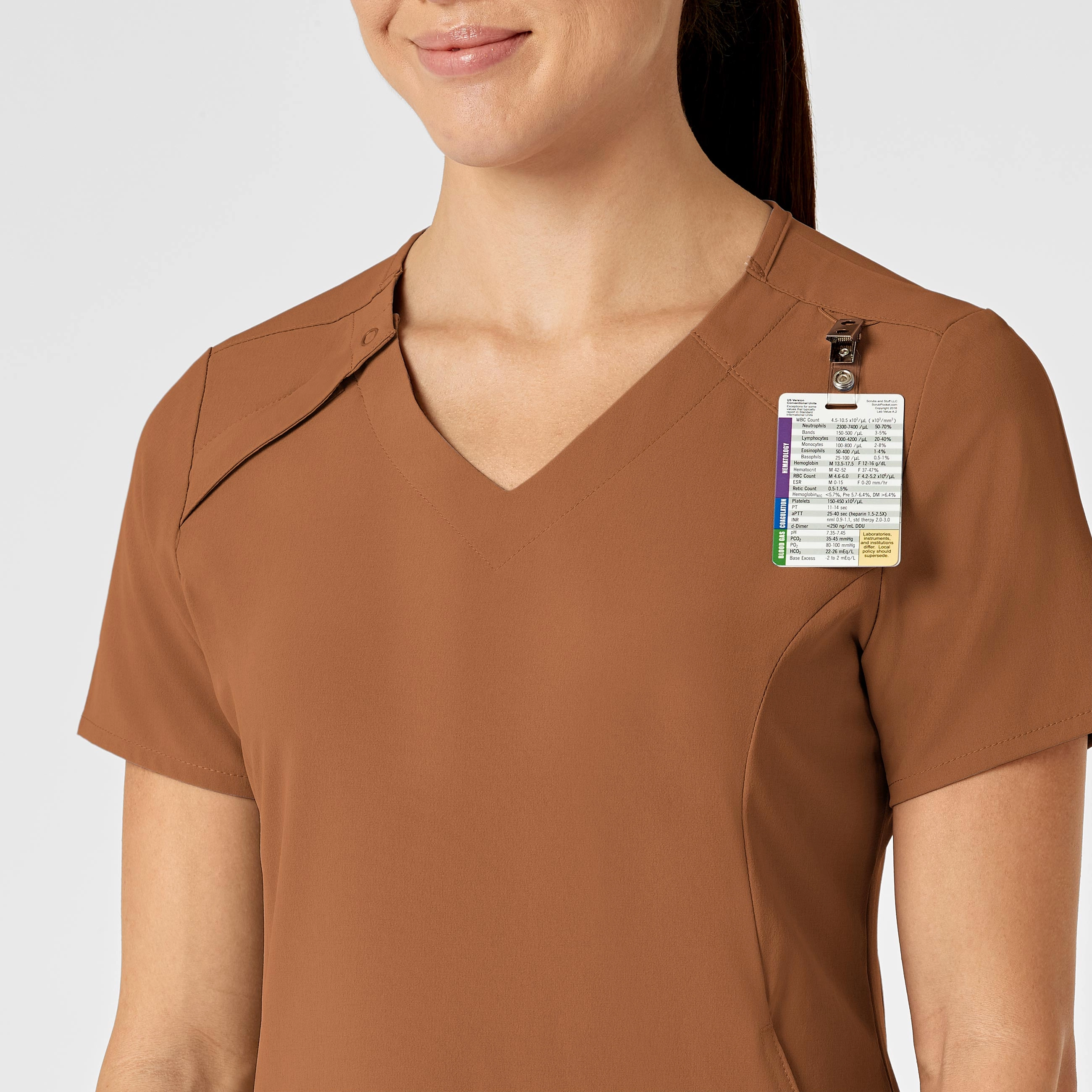 RENEW Women's Zip Accent Scrub Top - Chai
