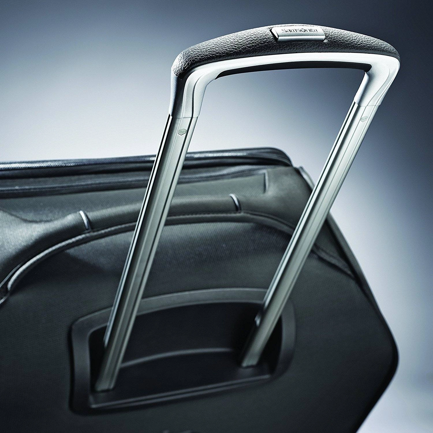 Samsonite Mightlight Spinner 25