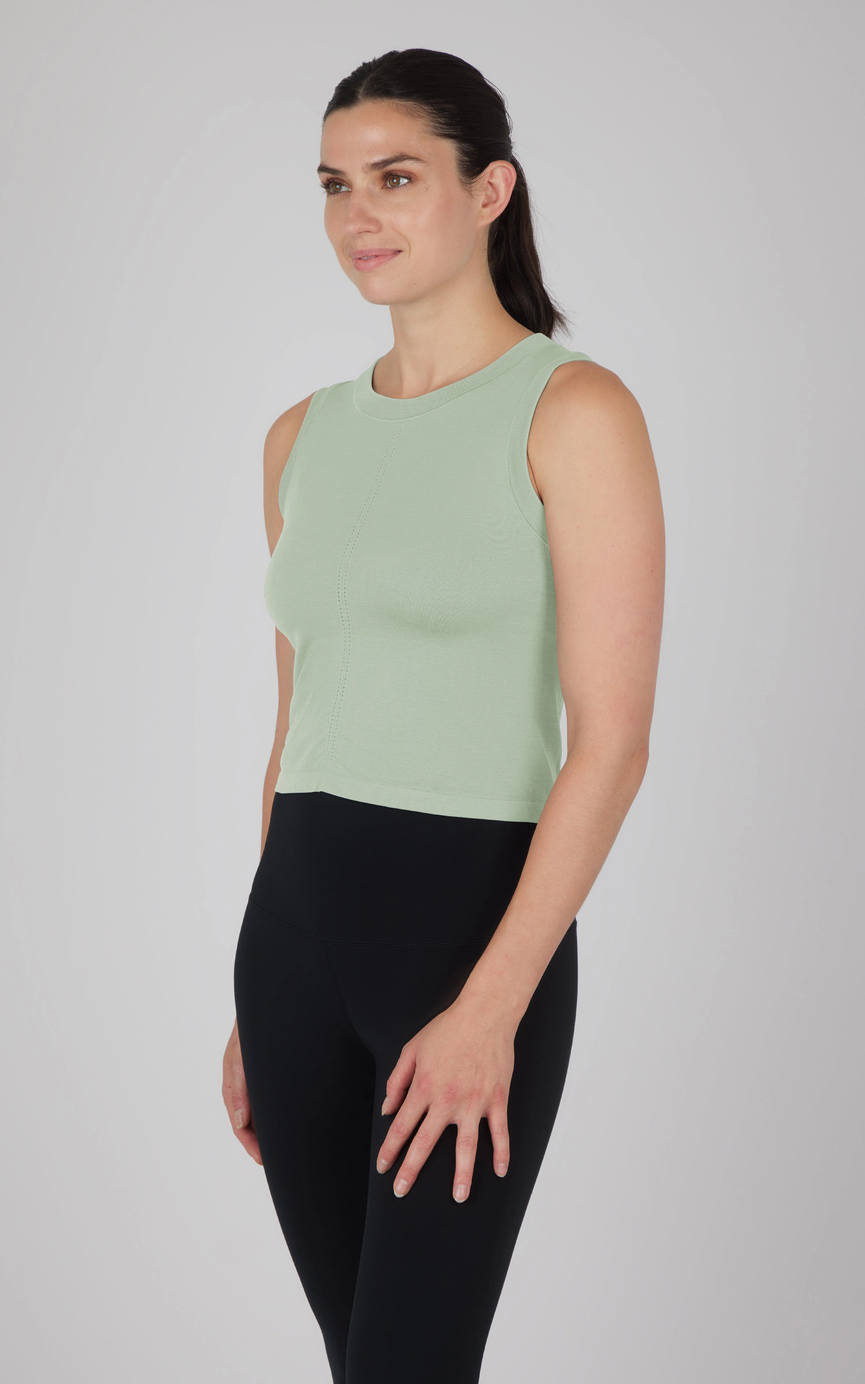 Seamless Slim Fit High Neck Tank