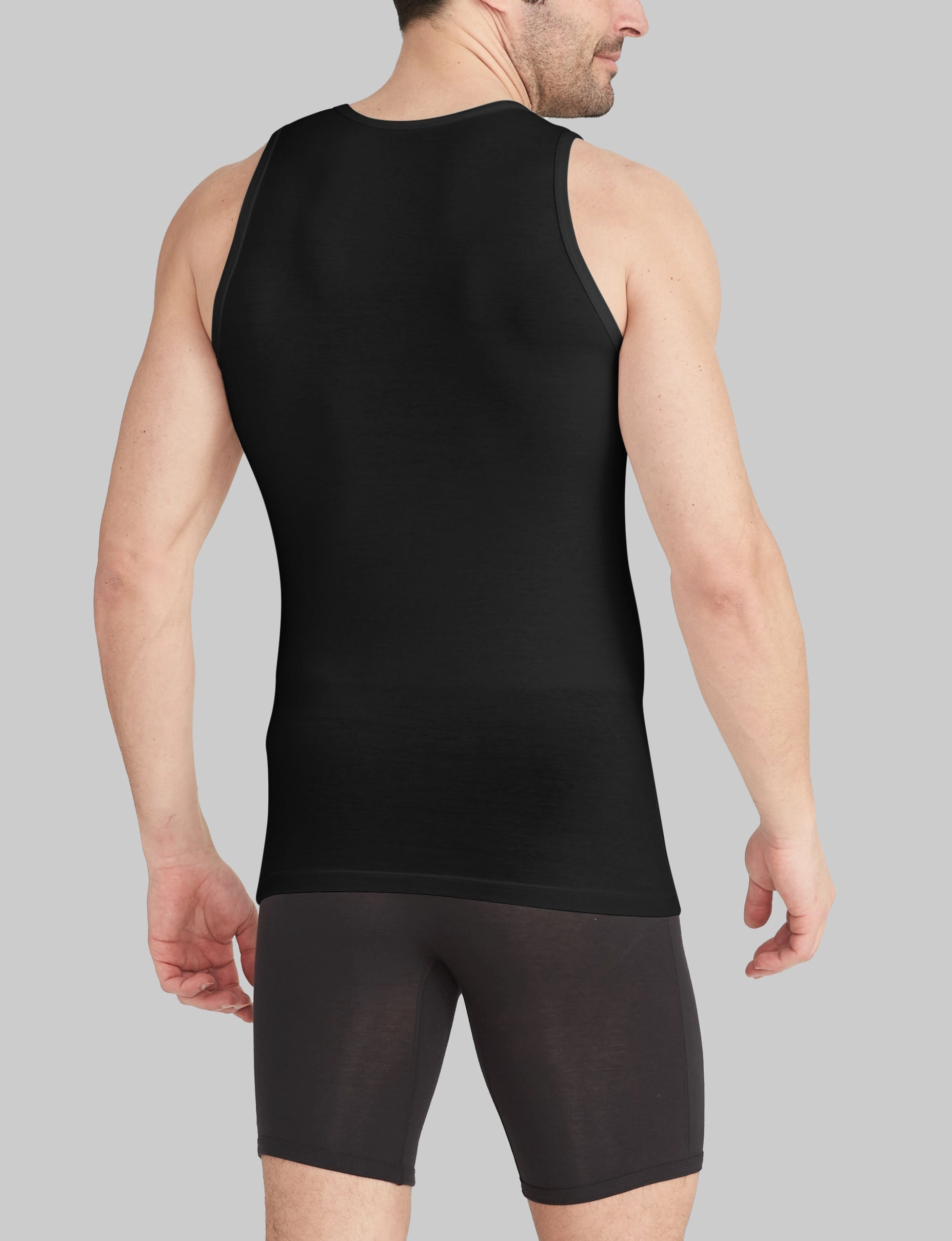 Second Skin Tank Stay-Tucked Undershirt