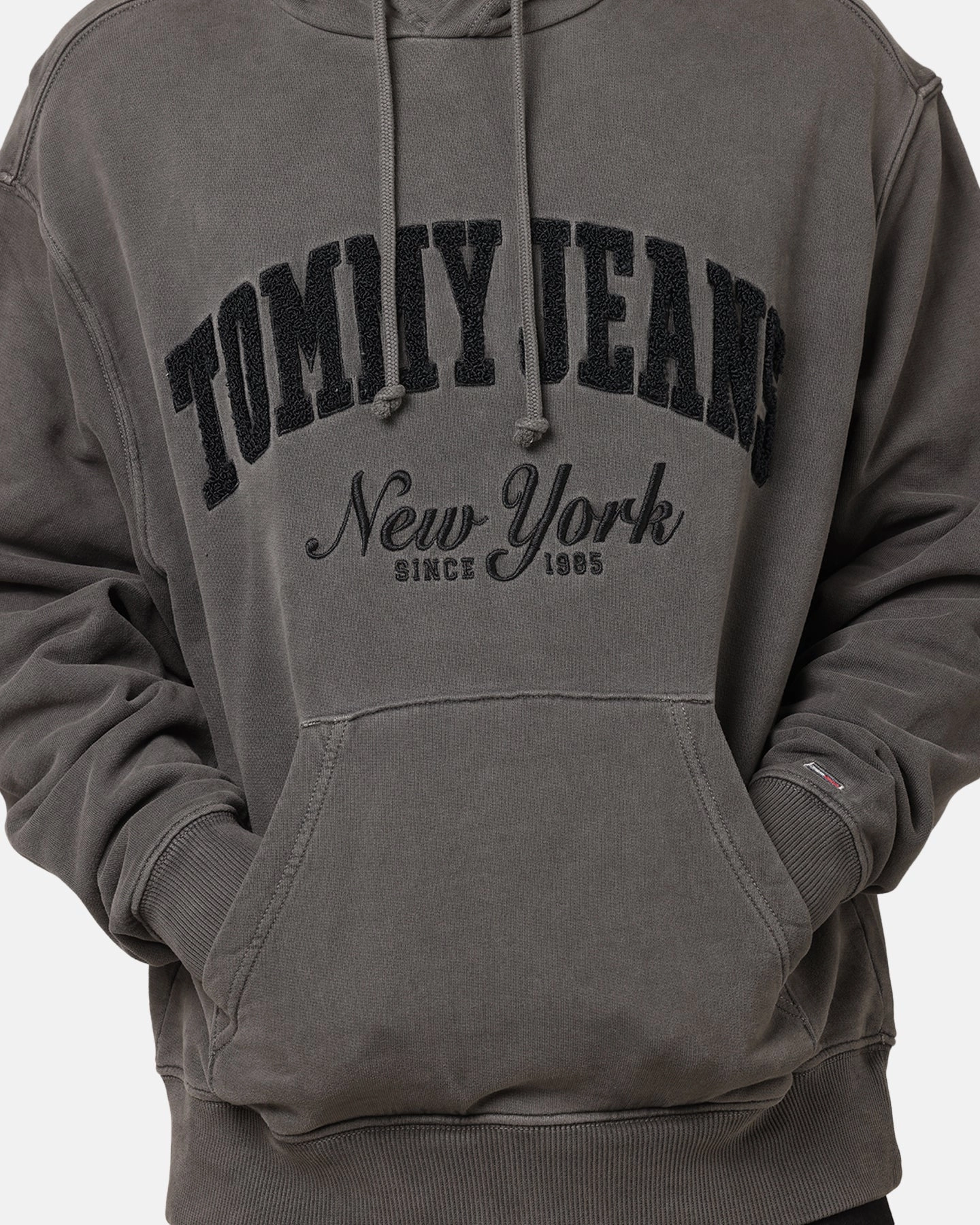 Tommy Jeans Relaxed Vintage Varsity Hoodie Black