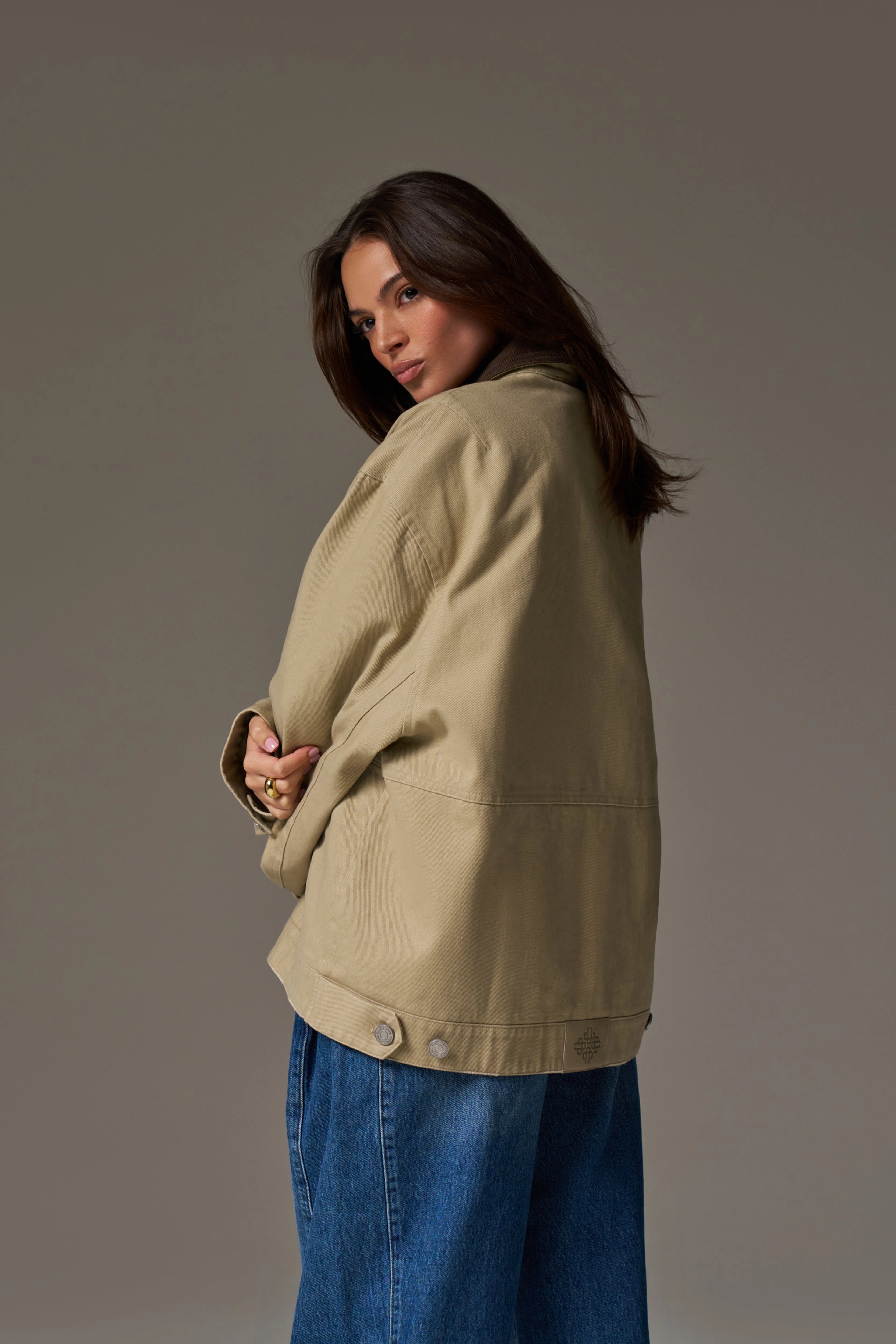 TWILL CONTRAST COLLAR JACKET - BEIGE