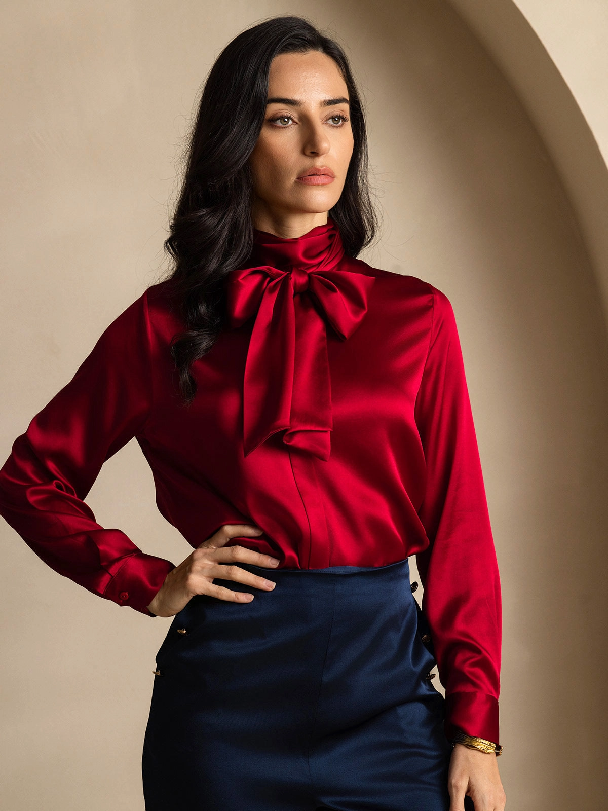 Women's 19 Momme Silk Classic Tie Neck Shirt