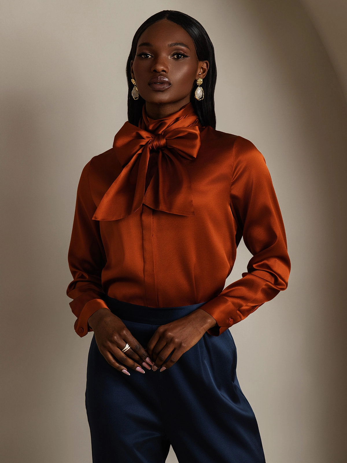Women's 19 Momme Silk Classic Tie Neck Shirt