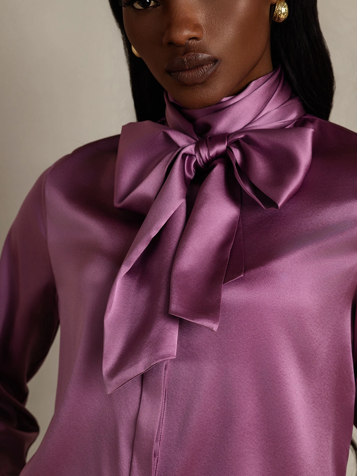 Women's 19 Momme Silk Classic Tie Neck Shirt