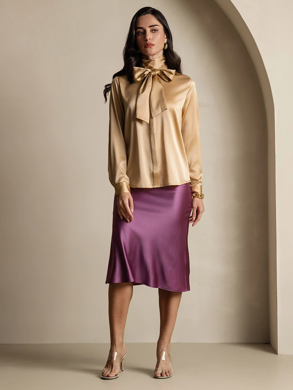 Women's 19 Momme Silk Classic Tie Neck Shirt