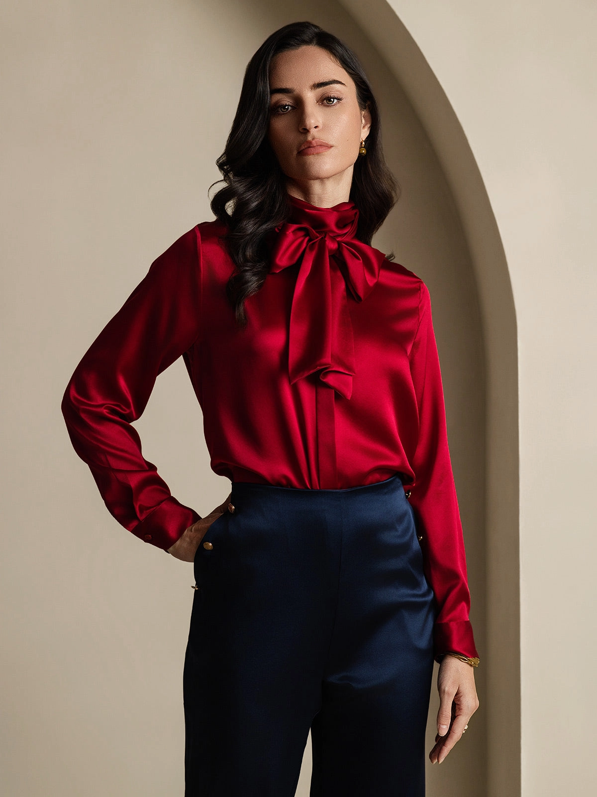Women's 19 Momme Silk Classic Tie Neck Shirt