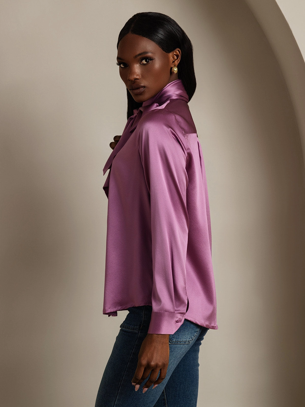 Women's 19 Momme Silk Classic Tie Neck Shirt