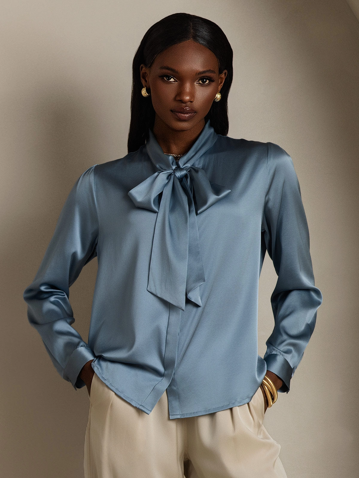 Women's 19 Momme Silk Elegant Tie Neck Long-sleeved Shirt