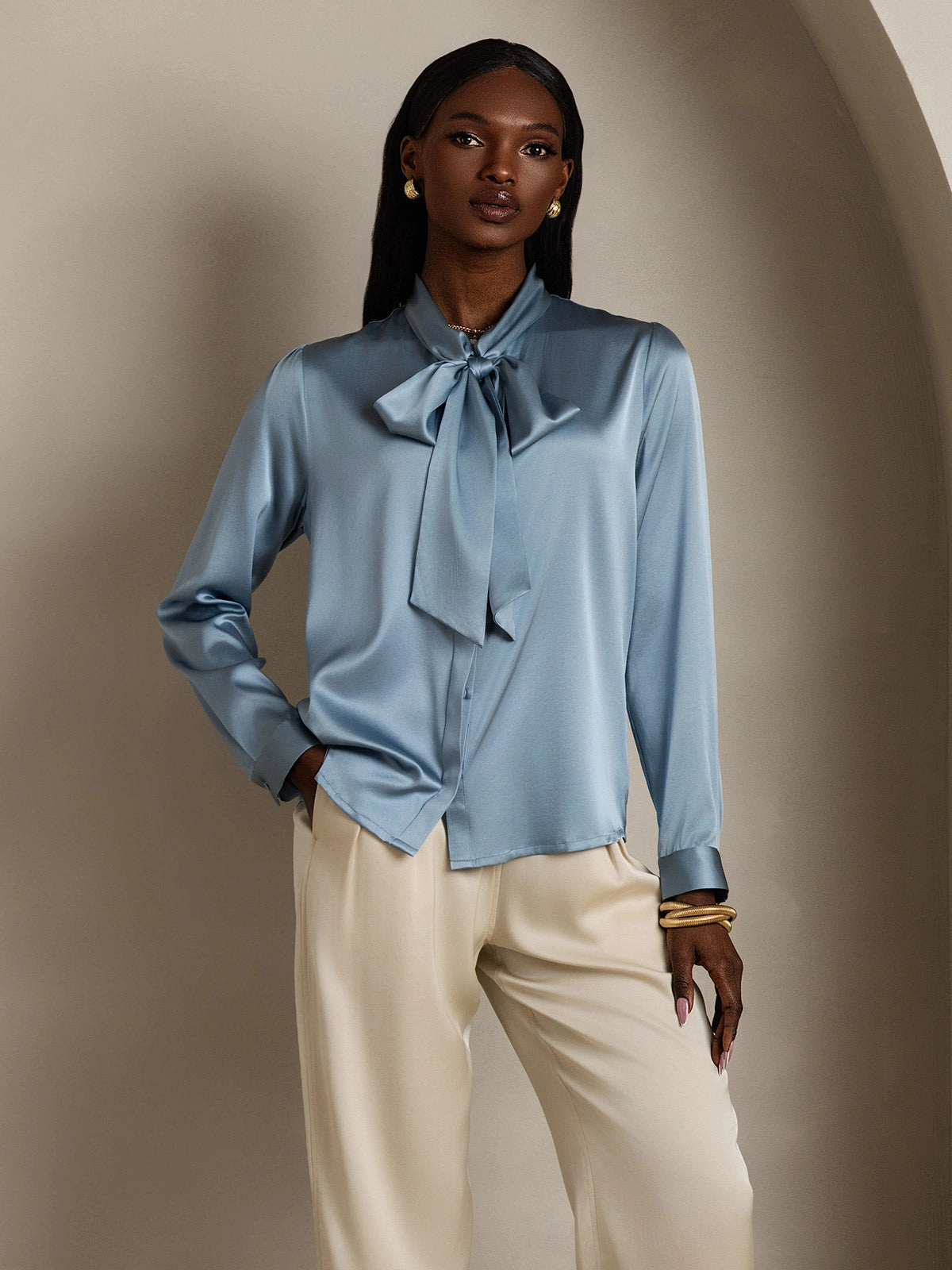 Women's 19 Momme Silk Elegant Tie Neck Long-sleeved Shirt