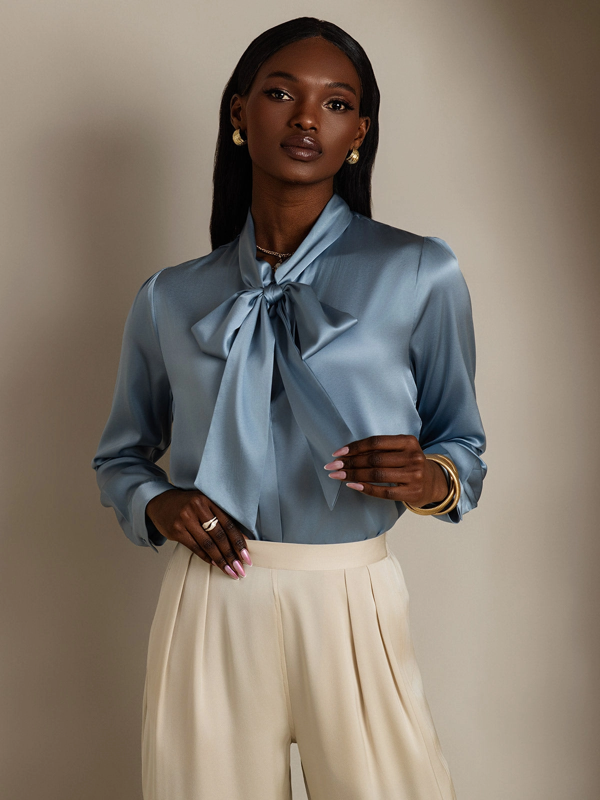 Women's 19 Momme Silk Elegant Tie Neck Long-sleeved Shirt
