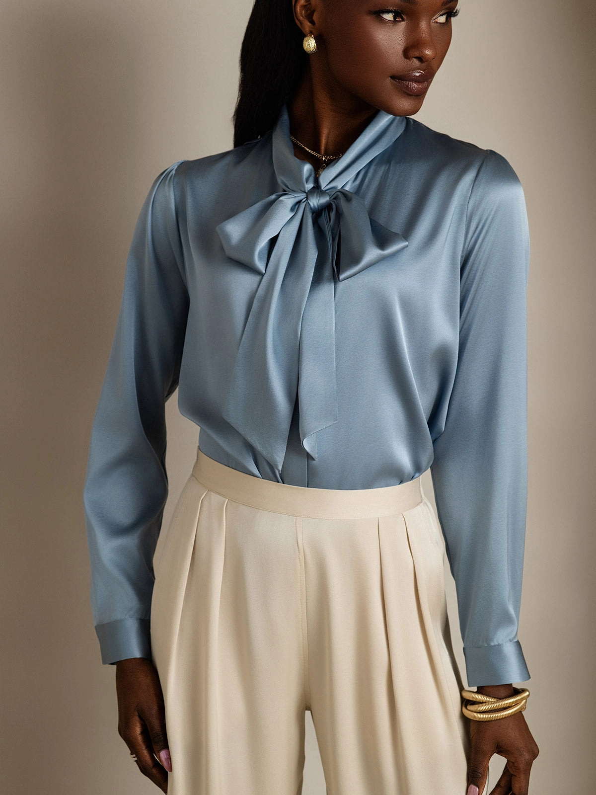 Women's 19 Momme Silk Elegant Tie Neck Long-sleeved Shirt